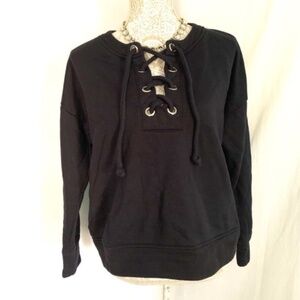 Harlowe & Graham // Black Lace Up Sweatshirt Medium mar2